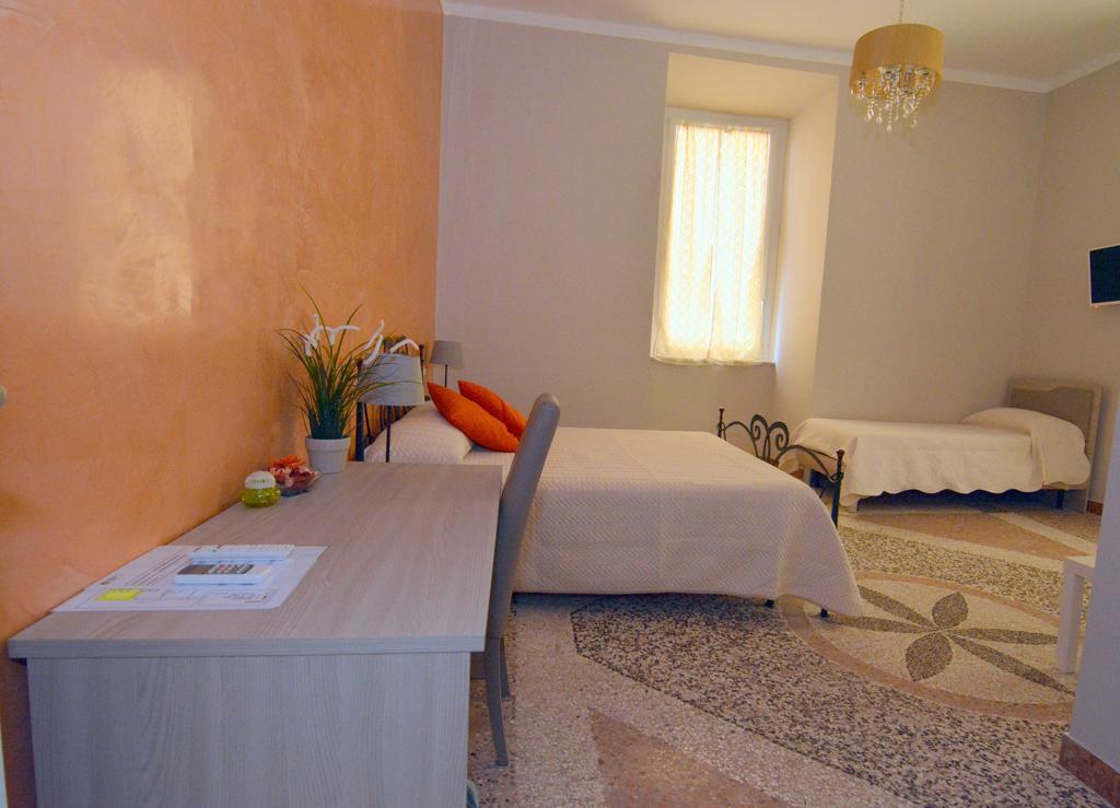 Residence Stendhal Guest House شيفيتافيكْيا المظهر الخارجي الصورة